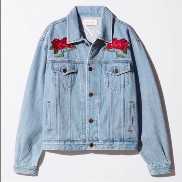 Aritzia TNA embroidered rose denim oversized jacket in size small - Picture 1 of 7